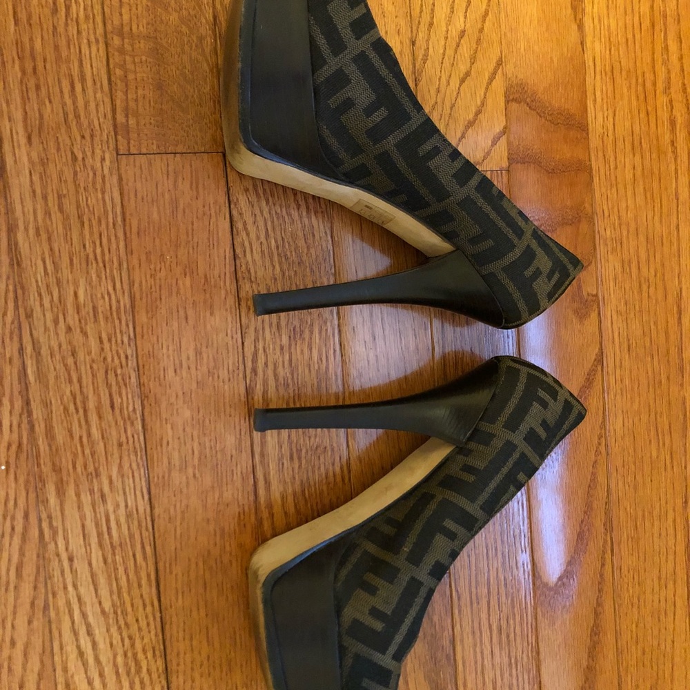 Fendi shoes - Picture 4 of 6